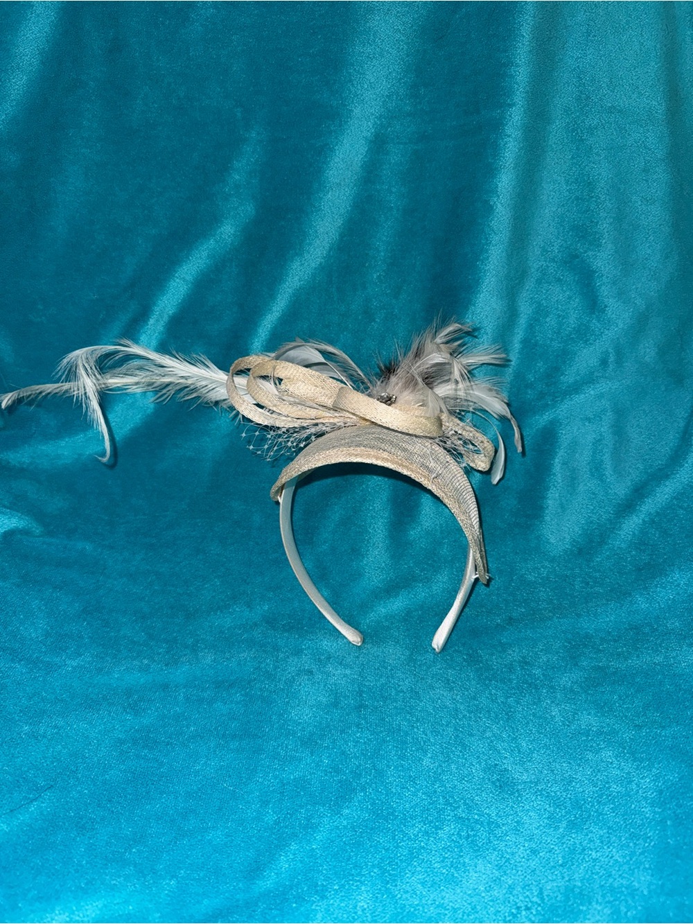 Elegant Feathered Headband Fascinator in Light Beige